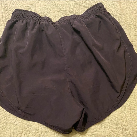 Nike run shorts- women’s size medium - Picture 3 of 3